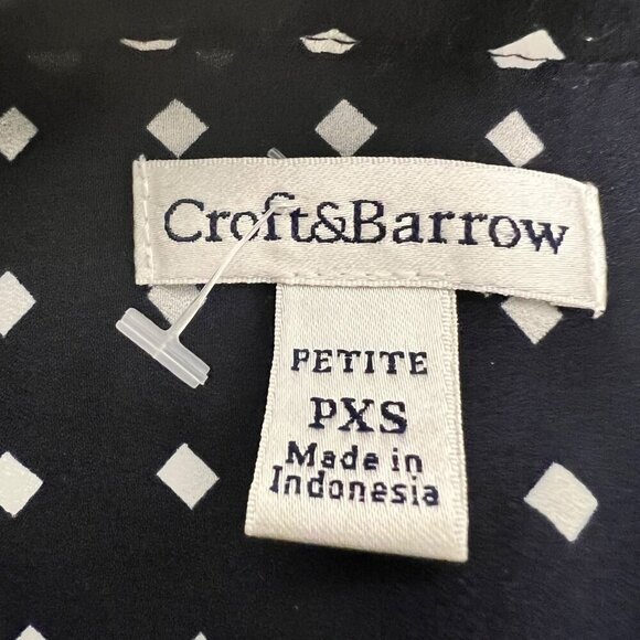 Croft & Barrow Button Up Navy/White Top Long Roll Tab Sleeve Size XS Petite - Picture 6 of 7